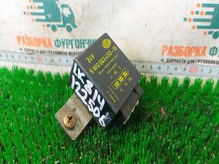 Реле дворников Mercedes 814D 1990 Б/У Реле дворников Mercedes 814D 1990