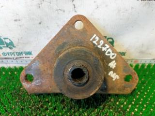 Кронштейн передней рессоры задний Mercedes Atego815 1999