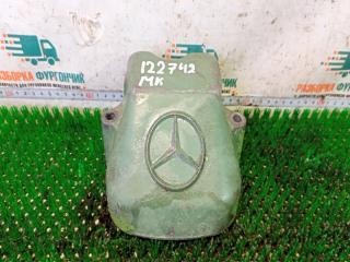 Крышка головки блока цилиндров Mercedes MK 1222 1983