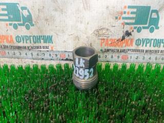 Гайка форсунки Mercedes LK 814 1993