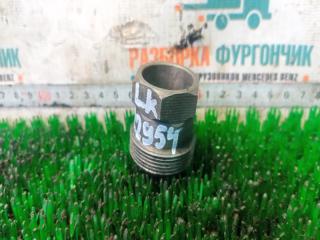 Гайка форсунки Mercedes LK 814 1993
