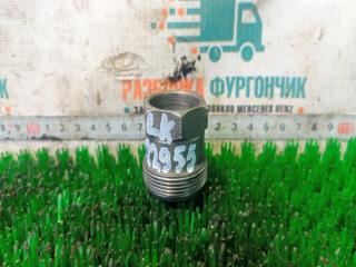 Гайка форсунки Mercedes LK 814 1993