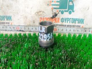 Гайка форсунки Mercedes LK 814 1993