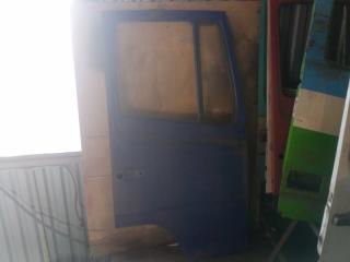 Дверь правая Mercedes-Benz 814D 1993
