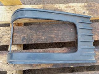 Накладка фары правая Mercedes T2 (Rex) 609D 1995