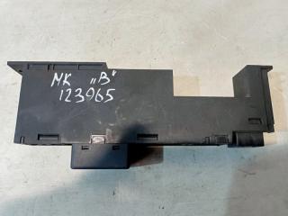 Блок предохранителей Mercedes MK 2433 1993
