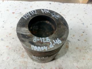 Поршень Mercedes MK 2433 1993