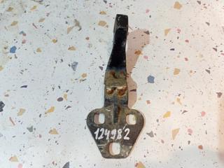 Петля капота правая Mercedes LK 809 1989