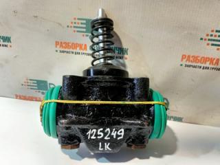 Тормозной цилиндр Mercedes 814D 1993