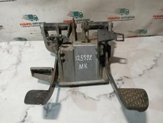 Блок педалей Mercedes MK 1720 L 1992