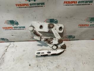 Петля капота левая Mercedes T2 (Rex) 609D 1995