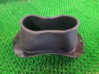 Пыльник Mercedes LK 1995