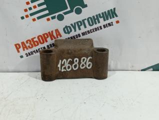 Кронштейн стабилизатора передний Mercedes LK 814 1999