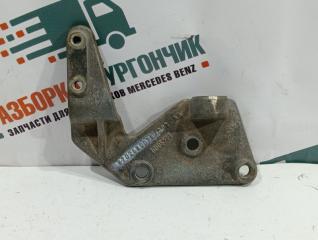 Кронштейн кулисы КПП Мерседес Атего