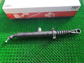 Главный цилиндр сцепления Mercedes-Benz Atego 2000