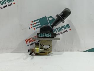 Кран ручного тормоза MAN L2000 8.113 1998