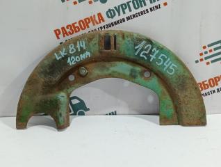 Пыльник ступицы Mercedes LK 814 1999