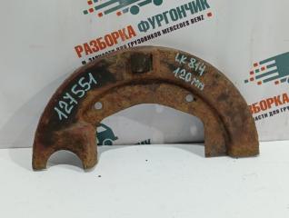 Пыльник ступицы Mercedes LK 814 1991
