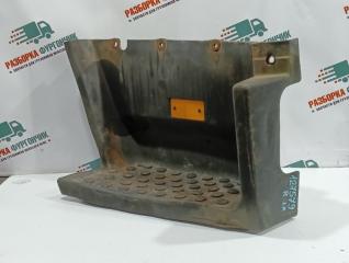 Подножка кабины передняя правая Mercedes LK914 1995