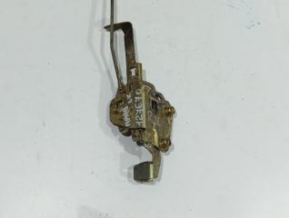 Замок двери внутренний передний правый Mercedes LK 814 1991 Б/У Замок двери внутренний передний правый Mercedes LK 814 1991