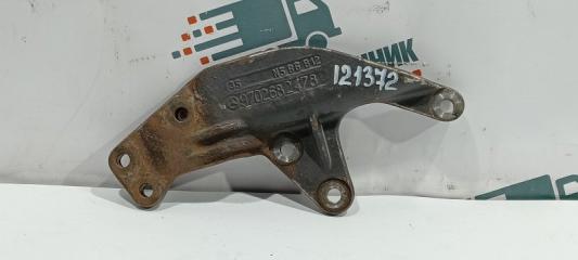 Кронштейн кулисы КПП Mercedes Atego815 1999