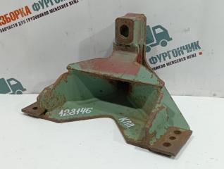 Кронштейн подушки КПП Mercedes MK 1722 1995