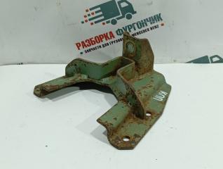 Кронштейн подушки КПП Mercedes LK1317 1995