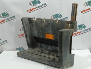 Подножка кабины передняя правая Mercedes LK 814 1996