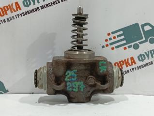 Тормозной цилиндр Mercedes 814D 1996