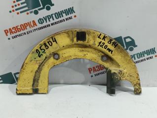 Пыльник ступицы Mercedes LK 814 1996