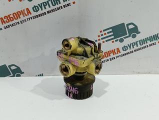 Ускорительный кран Mercedes LK 814 1996