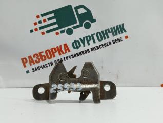 Замок капота Mercedes LK 814