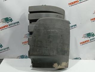 Дефлектор кабины передний левый Mercedes MK 1838 1994