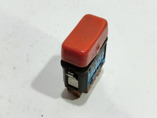 Кнопка аварийки Mercedes 814D