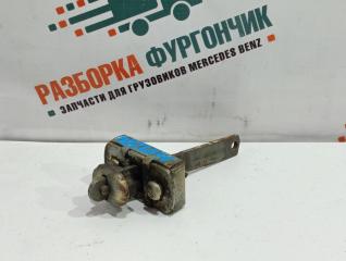 Ограничитель двери передний левый Mercedes Atego 815 1999