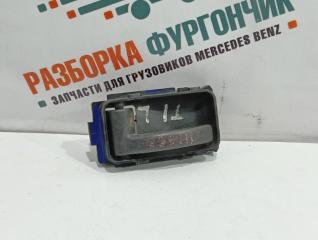 Ручка двери внутренняя передняя левая Mercedes T1 310D