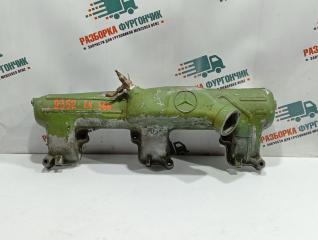 Впускной коллектор Mercedes 814D 1999