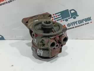 Кран осушителя Mercedes-Benz 814 1988 Б/У Кран осушителя Mercedes-Benz 814 1988
