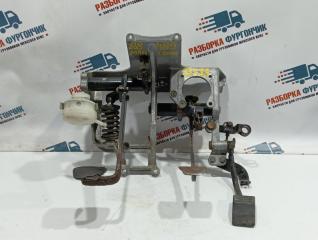 Блок педалей MAN 8.153 L2000 1995