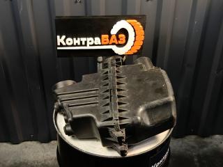 Запчасть корпус воздушного фильтра Toyota Vitz 2003