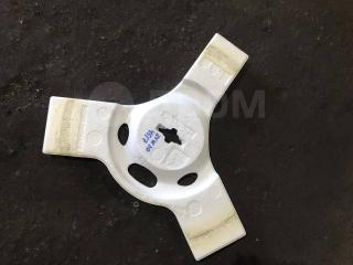 Пол багажника Prius ZVW30