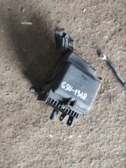 Блок предохранителей под капот Toyota Harrier