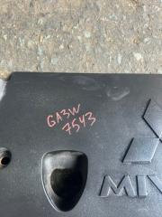 Декоративная крышка ДВС RVR 2010 GA3W Декоративная крышка ДВС RVR 2010 GA3W