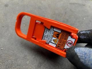 Запчасть чека высоковольтной батареи Toyota Camry 2011