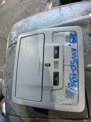 Плафон салона Toyota Camry 2011