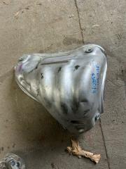 Кожух выпускного коллектора Toyota Camry 2012