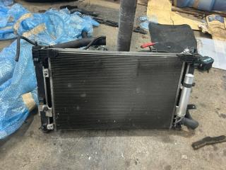 Радиатор MITSUBISHI OUTLANDER 2005