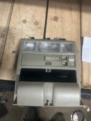 Плафон Toyota HARRIER 2006