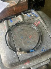 Тросик капота Toyota Camry 2006 контрактная Тросик капота Toyota Camry 2006