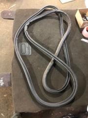 Уплотнительная резинка багажника Toyota HARRIER 2007 GSU30W 2GR-FE контрактная